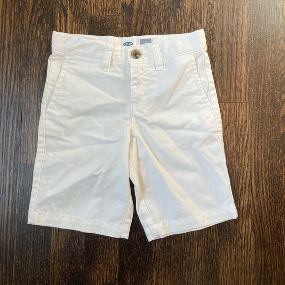 3 Pack EUC Shorts (Old Navy & Children’s Place) 4T - Picture 4 of 8